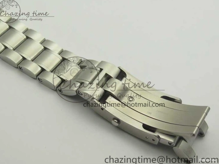 1225 ComfortFit Speedmaster SS “Speedy Tuesday” OMF Best Edition Black Dial on SS Bracelet Manual Winding Chrono Movement 7994